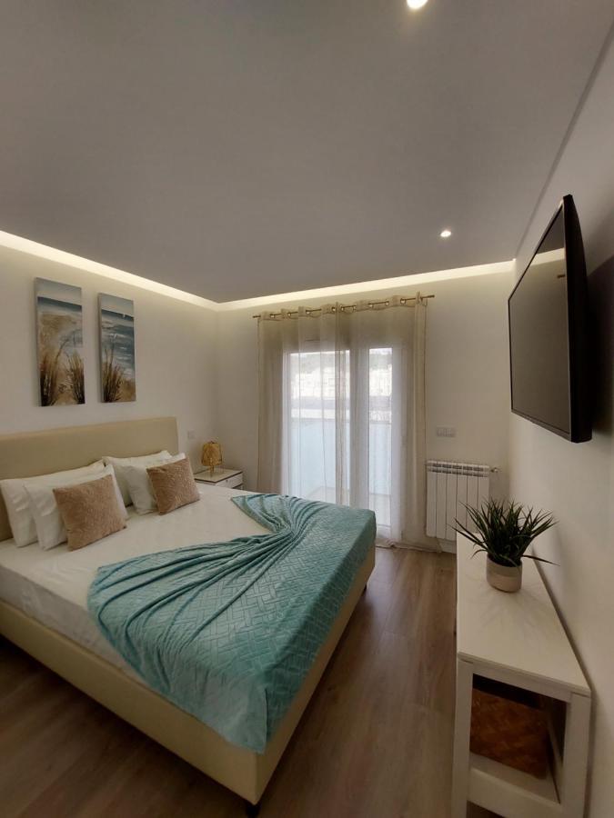 Beach Life Apartment, New, Elegant And Cozy Nazare Exterior photo